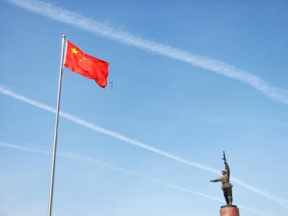 少吃多餐好，还是中午吃饱晚上吃少好？