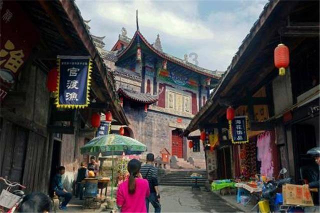 逃离幻想冰淇淋场